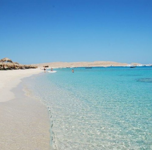 Giftun island beach- hurghada tours- egypt-us-tours.jpg_2022-07-27-11-46-20